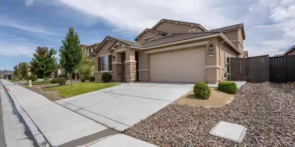 Image 3: 03-6936 White River Way Sparks NV 89436
