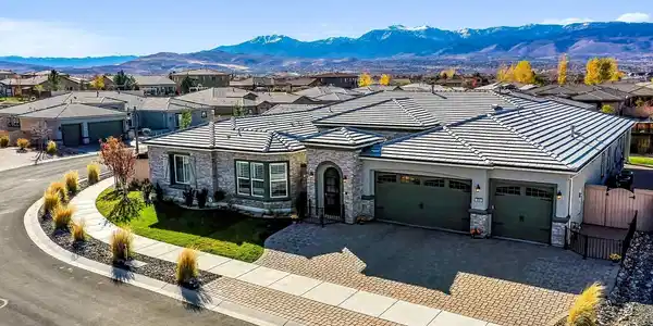 9895 Gainsborough Lane