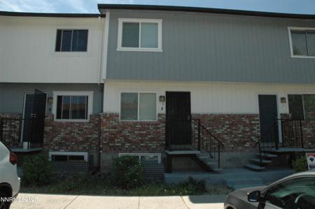 1424 E 9th