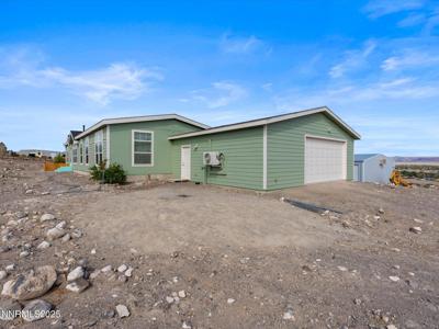 910 Desert Shadows Lane