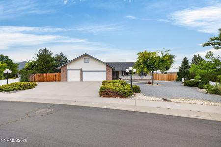 1379 Bridle Way
