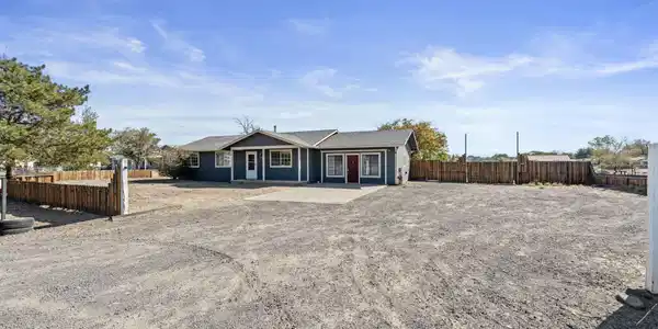 Image 2: 5-web-or-mls-DSC00701