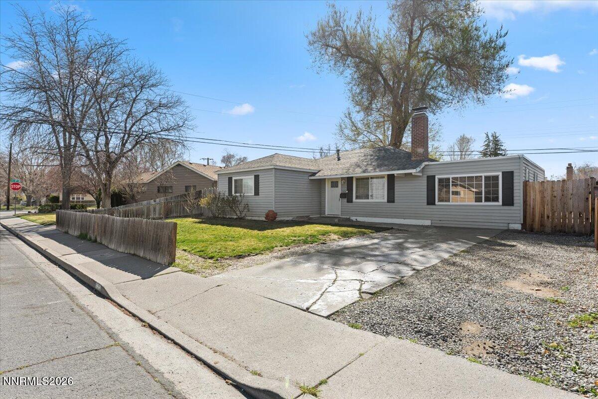 Image 1: 03-105 O Street Sparks NV 89431 (3 of 37