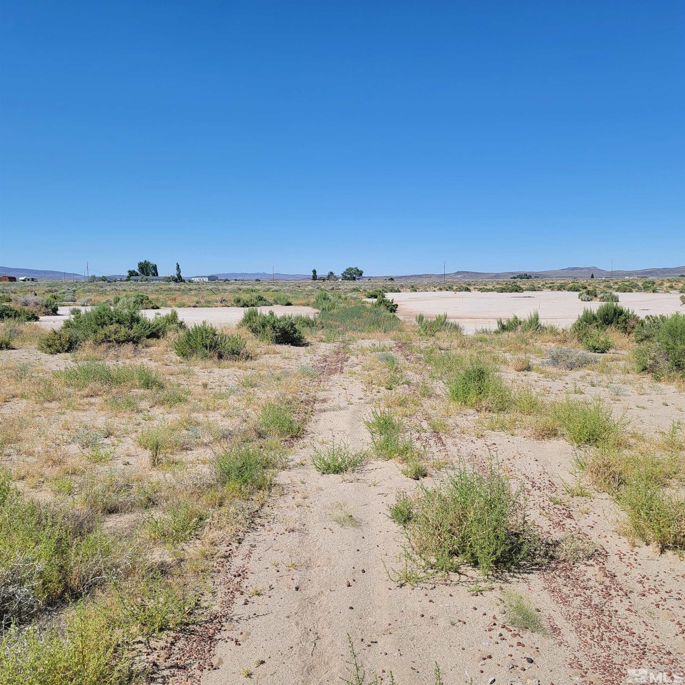 Image 1: Photo 1