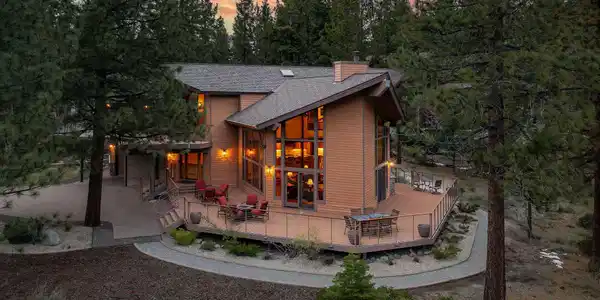101 Meadow Drive