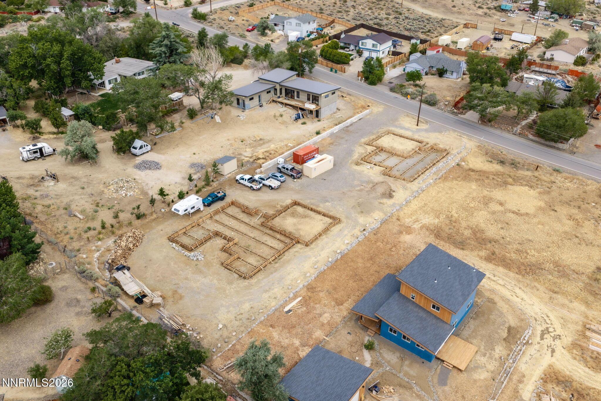 Image 4: 17-web-or-mls-390 Hoge Rd-16