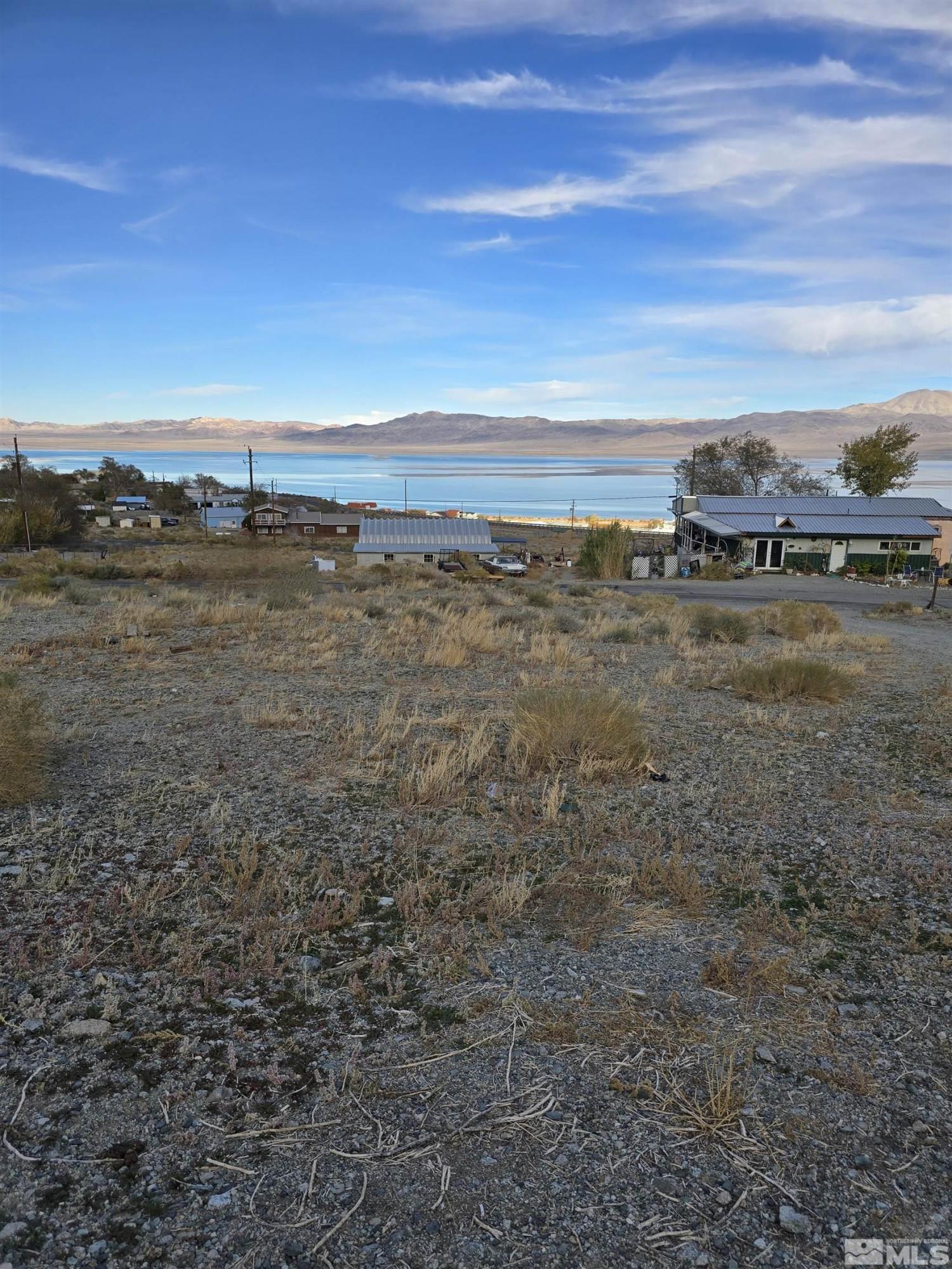 Image 1: Photo 1