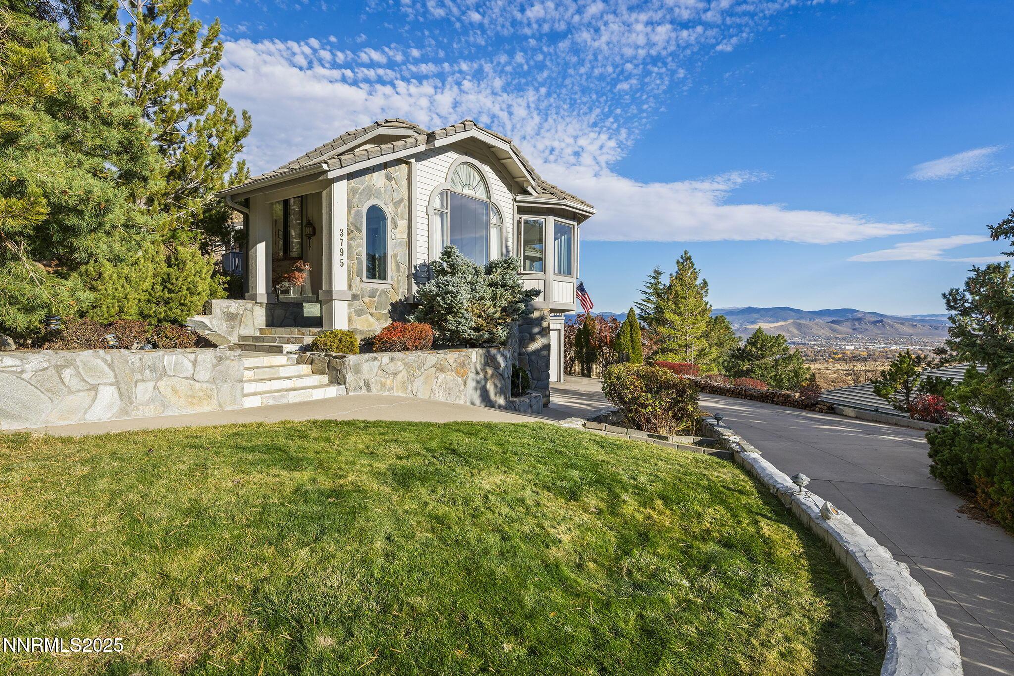 Image 4: 6-web-or-mls-_DSC4159