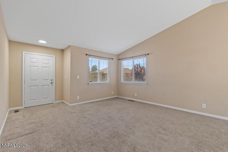 Image 3: 923 Ranchview Circle (4 of 25)