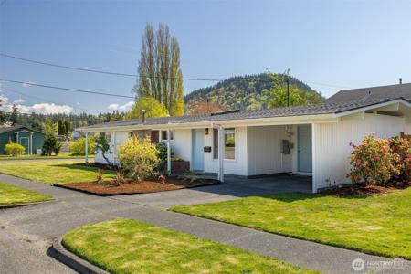 1418 Hillcrest