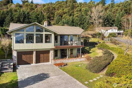 25755 Gold Beach Drive
