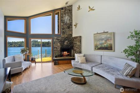 140 Admiralty Ln