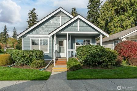 1021 Sinclair
