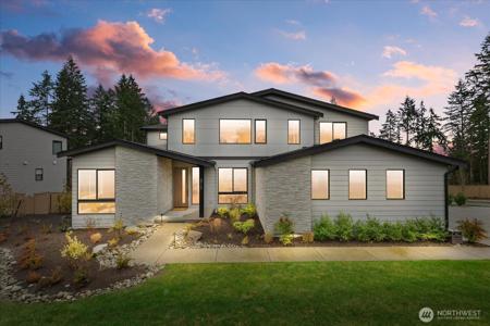 2717 220th SW