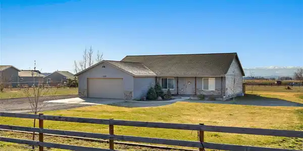 1310 Clarke