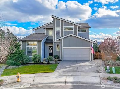 3160 84th E