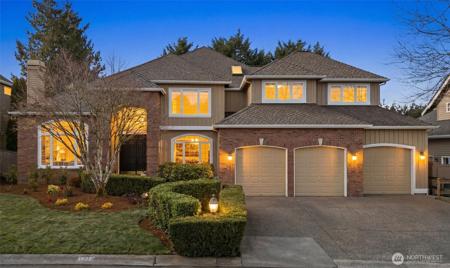 1215 269th SE