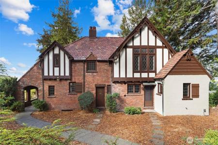 16349 Maplewild SW