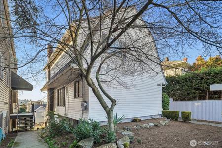 2349 Boylston E