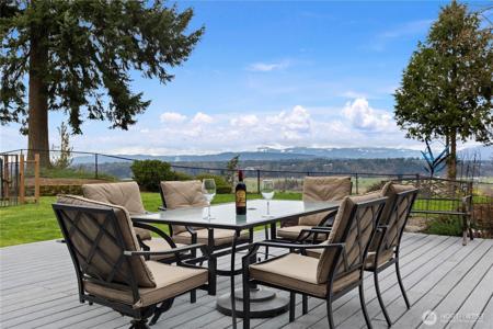 5829 Silvana Terrace