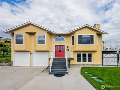210 25th NE