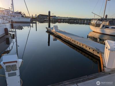 9540 Semiahmoo