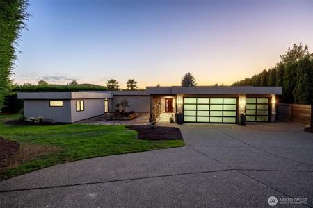 3738 Browns Point