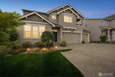 18437 111th E