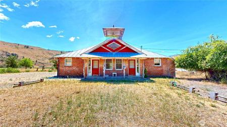 18 Old Carlton