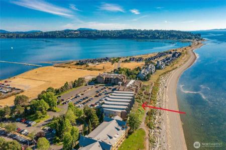 9545 Semiahmoo