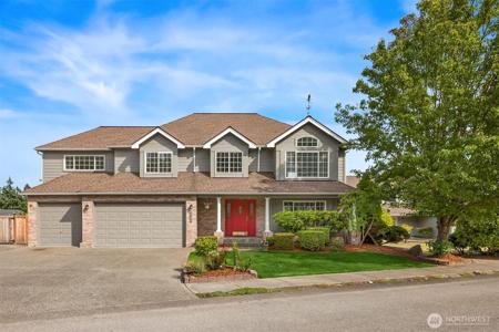 7813 Amethyst NW