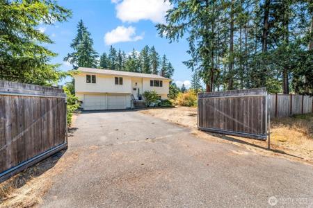 3806 162nd E