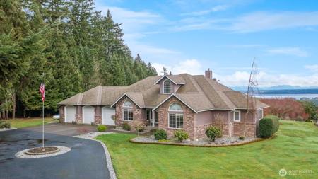 23 Whitehorse