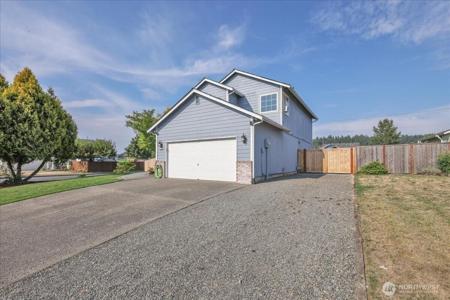 322 Orting Ave NW