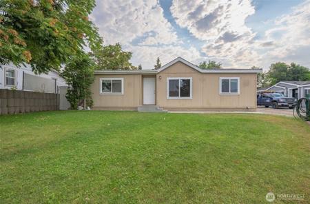 840 Garden Plaza