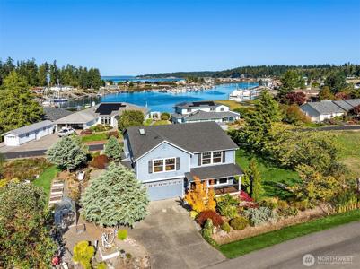 4876 Hemlock