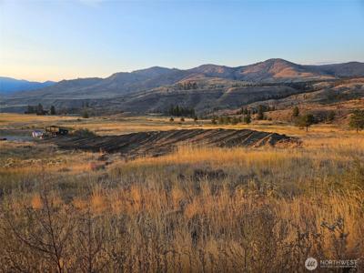 15 Sawtooth View