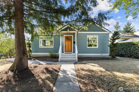 6431 Beacon S
