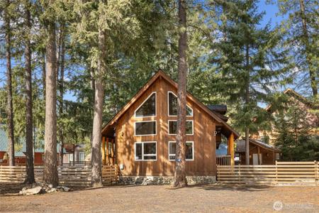 81 Spruce