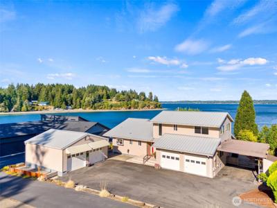 4030 Kamilche Point