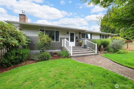 3301 Villard