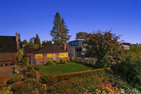 7742 34th NW