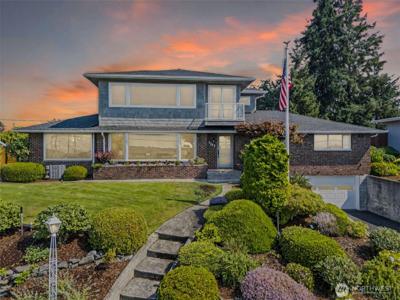 1741 Jackson