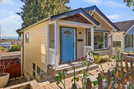4446 39th SW