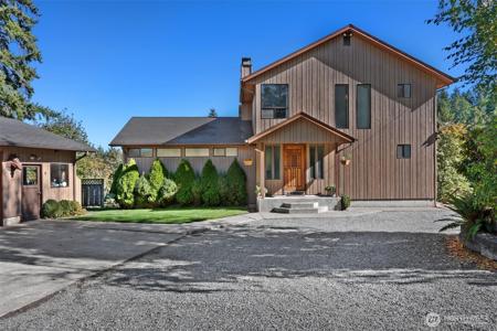4327 Waller E