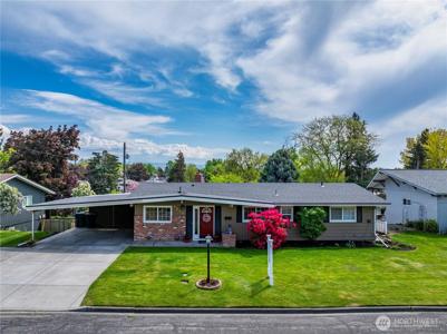 1359 Milburn