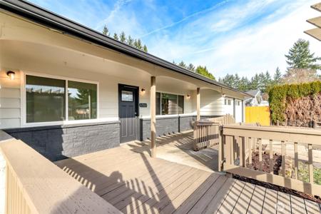 1703 7th SE