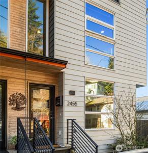 2455 Wickstrom SW