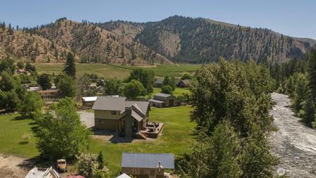 180 Country River