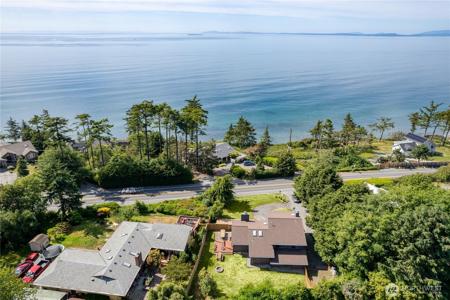 1432 West Beach